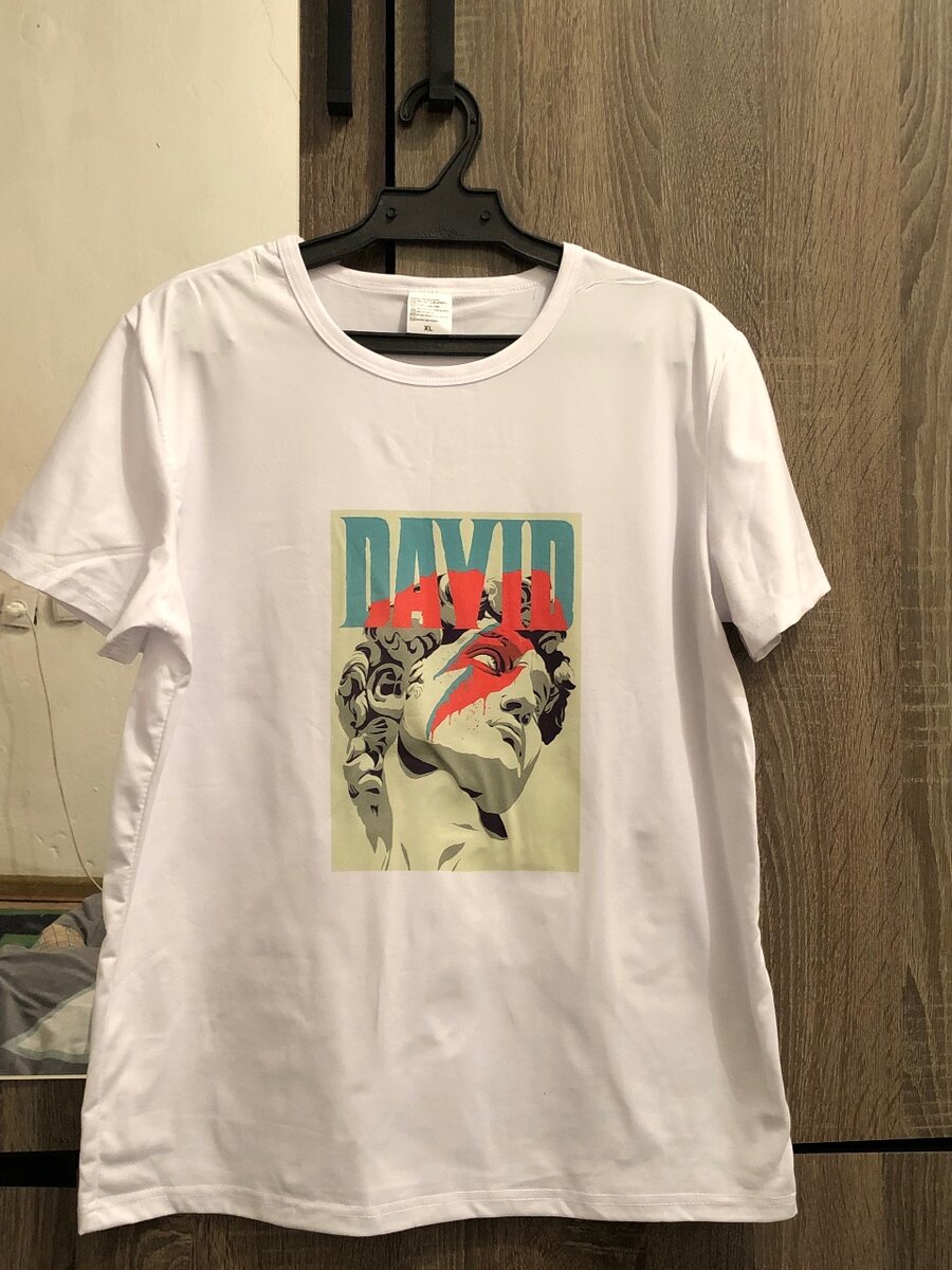 Футболка с принтом