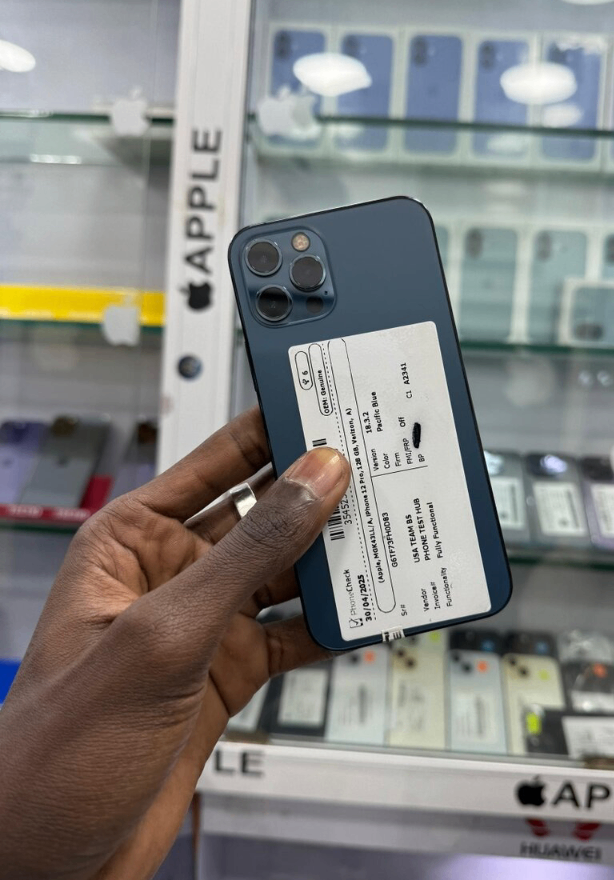 iPhone 12 Pro Noir 256GB Débloqué