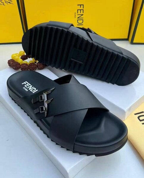 Sandales Burberry en cuir