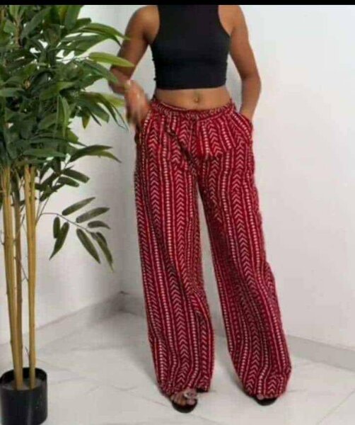 Pantalons larges imprimés colorés