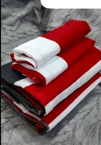 Beautiful and high quality bedsheets multicolor