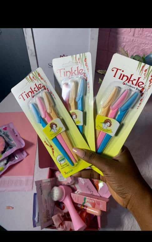 Fashionable glasses, glass mugs and trimmer available