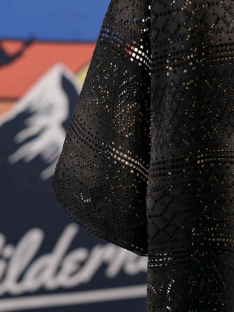 Chemise en dentelle noire homme