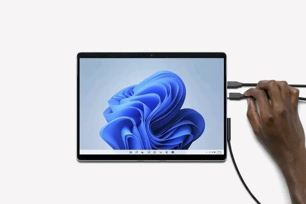 Microsoft Surface pro 10 hybri