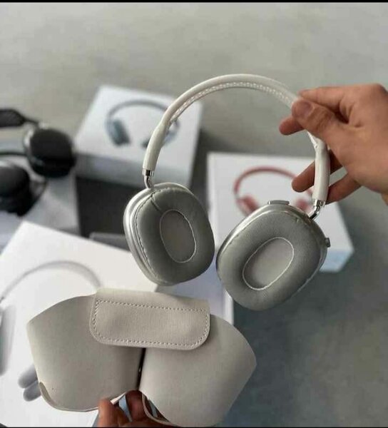 AIRPODS MAX HEADPHONES