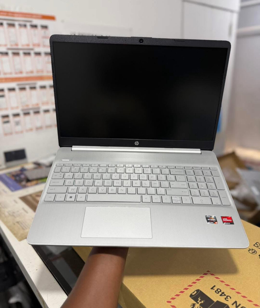 HP Laptop 15-eq2xxx  Ryzen 5