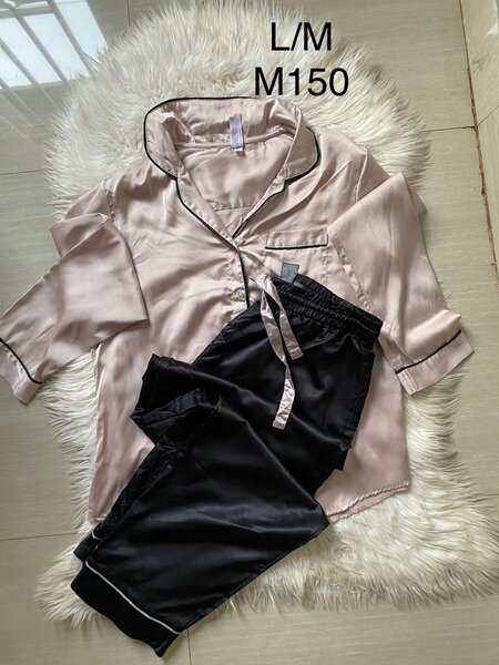 Beautiful and comfortable hot women's lingerie