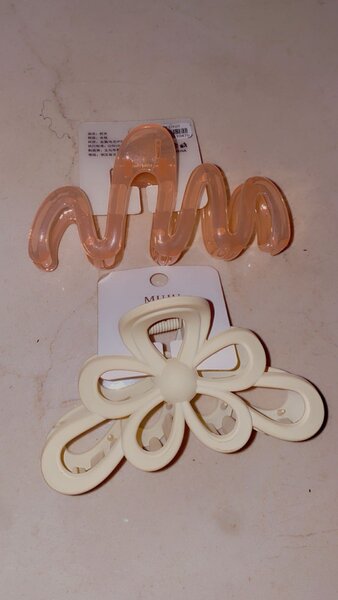 Barrettes et pinces à cheveux