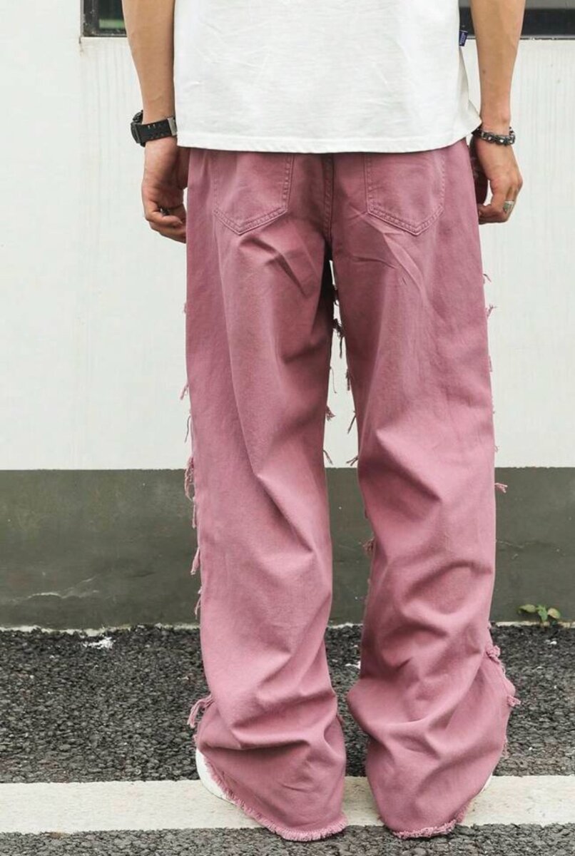 Jeans décontractés roses déchirés