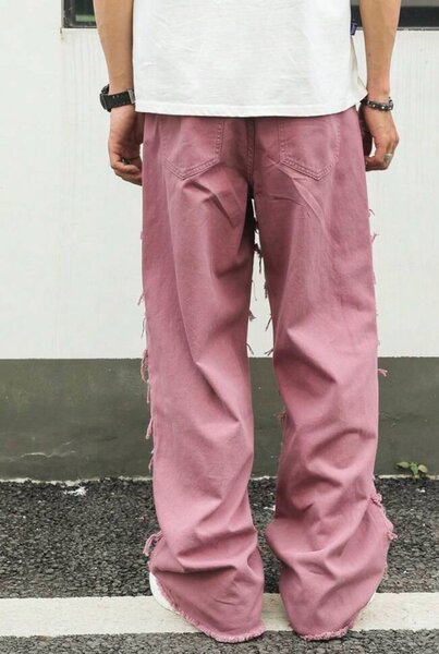 Jeans décontractés roses déchirés