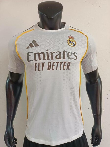 Maillots de football Real Madrid