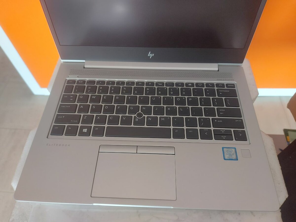*Slightly Used Laptops* HP EliteBook 830 G6