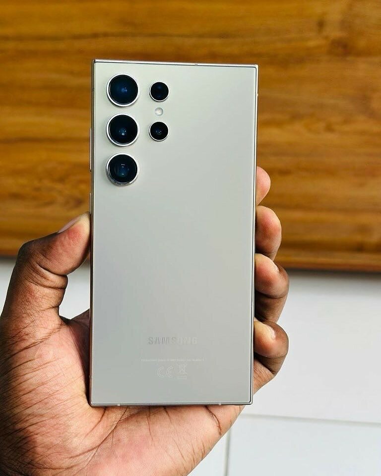 Samsung S24 Ultra 256GB 128GB RAM