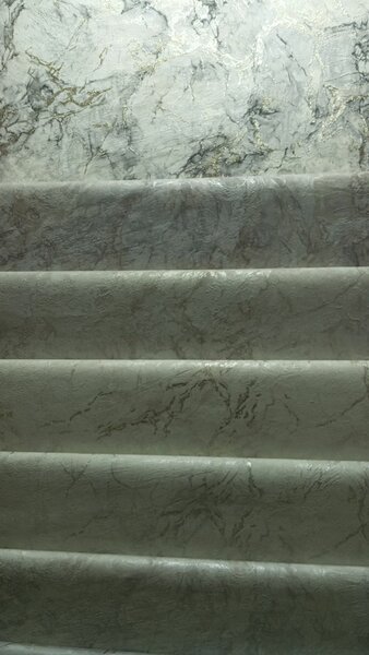 Обои, фотобои, плинтус, молдинг. Полиуретан и полистирол