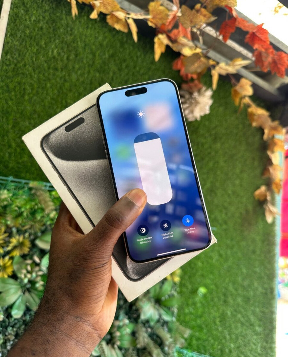 iPhone 15 Pro Max 256GB Blanc