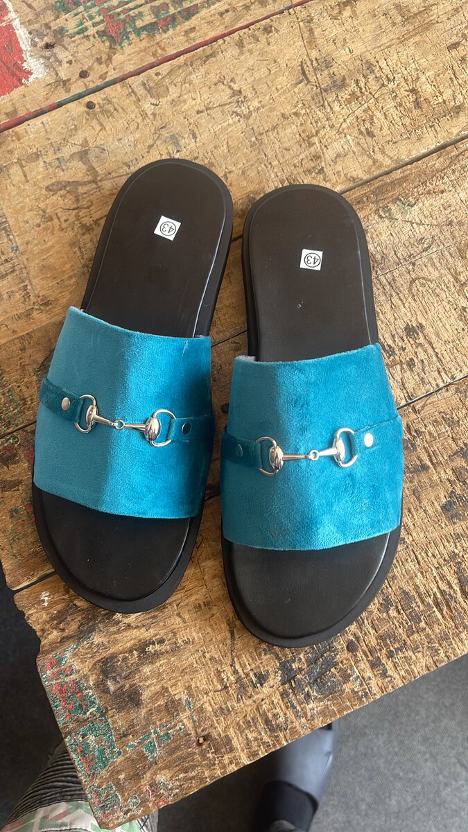 Sandales cuir unisexe