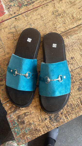 Sandales cuir unisexe