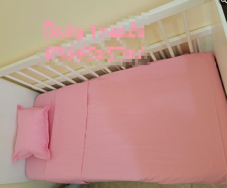 pink sleeping kit