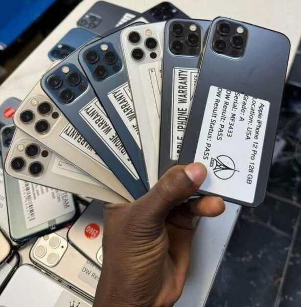 iPhone 12 Pro 128GB Comme Neuf