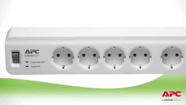 Multiprise APC 5 trous