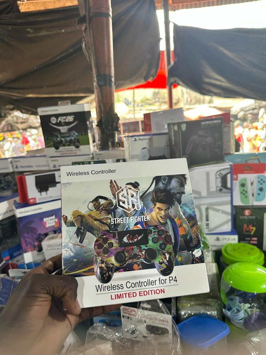 Manette PS4 Édition Limitée