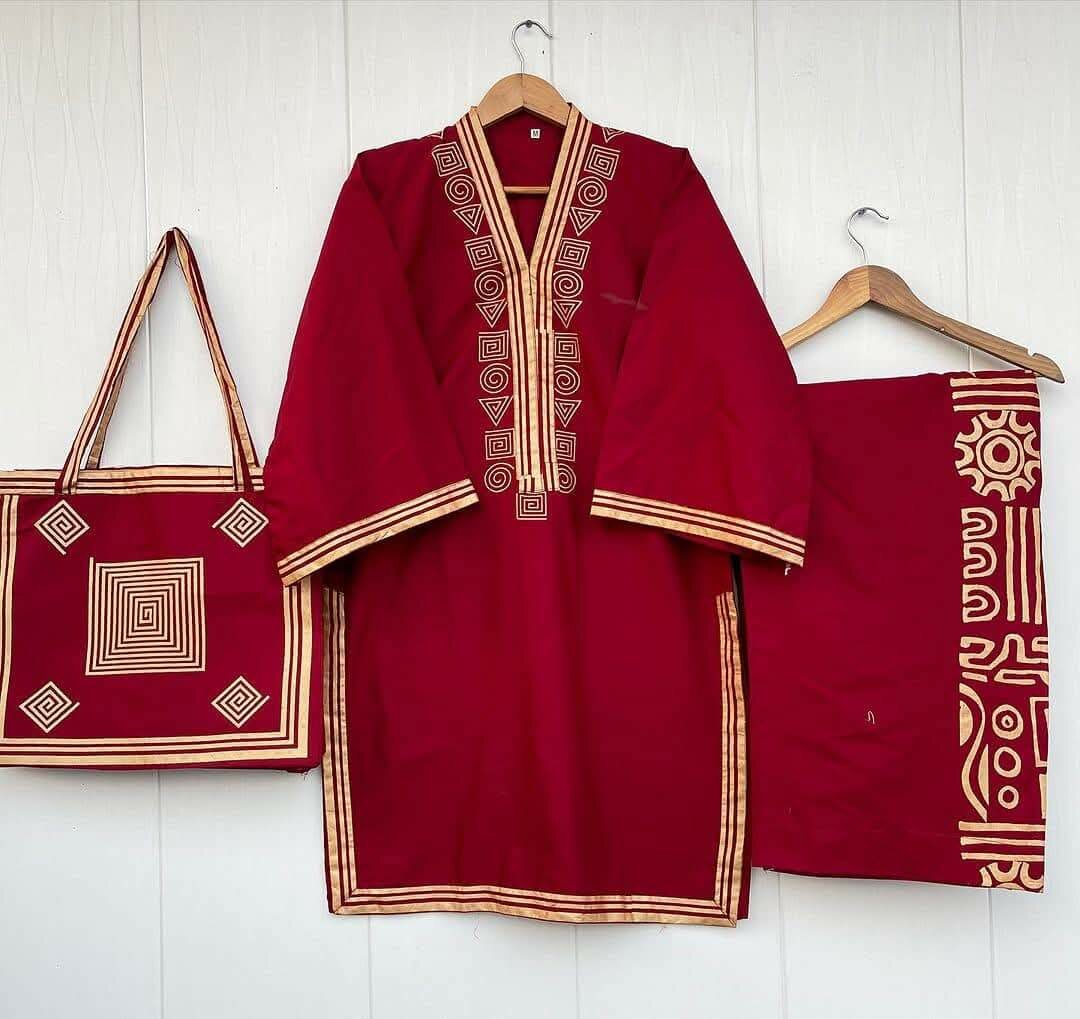 Ladies suit
