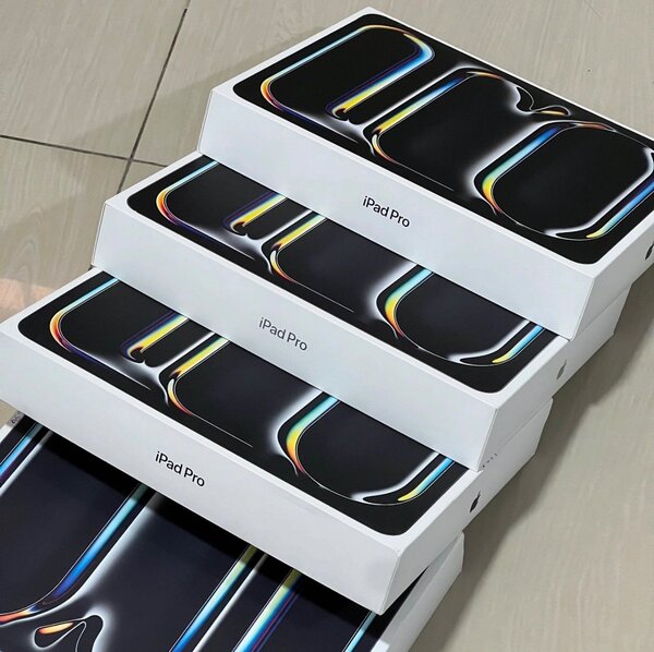iPad 4th generation available