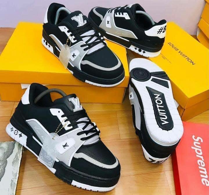 Louis Vuitton Sneakers