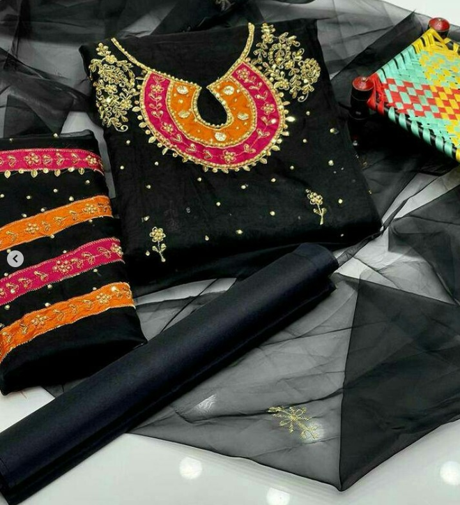 3 Pcs Women's Unstitched Organza Embroidered Suit