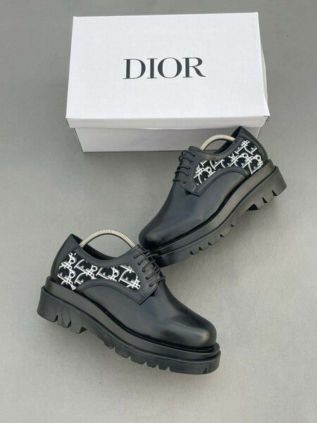 Chaussures  Dior original