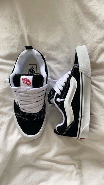 Vans Knu Skool
