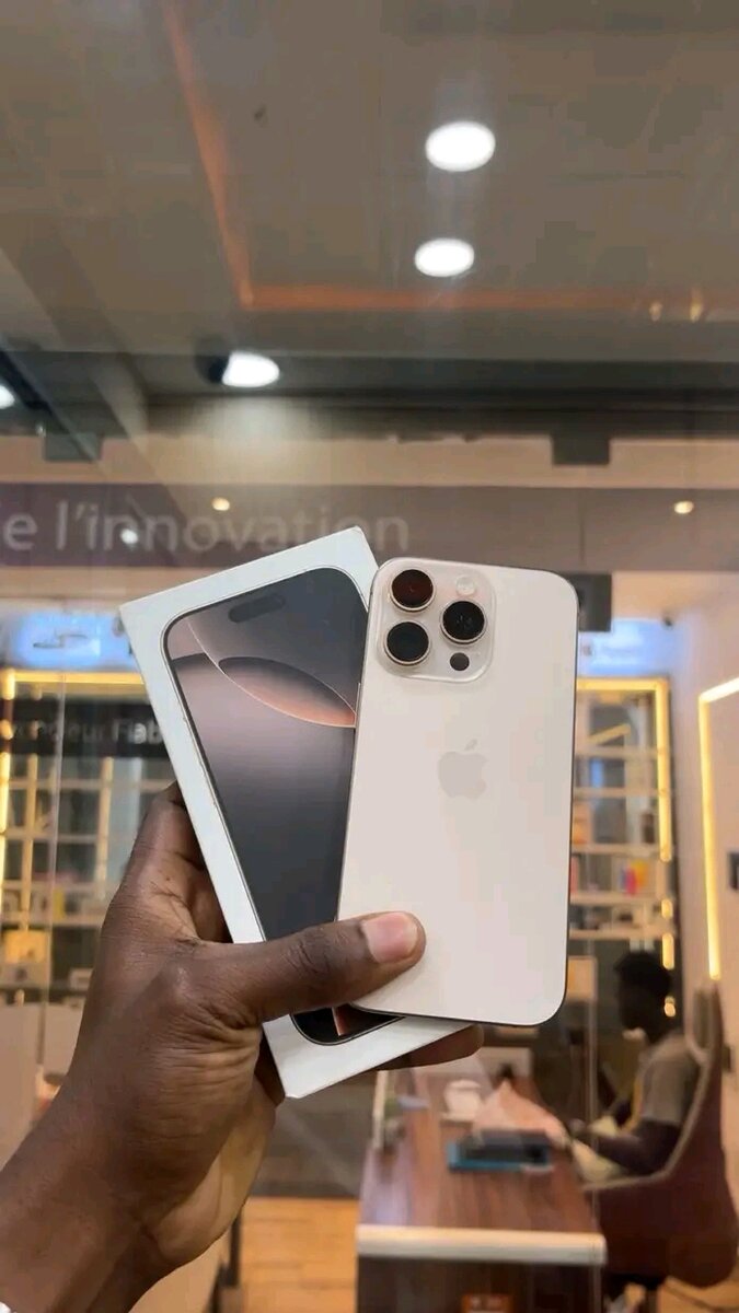 iPhone 15 Pro Max Neuf