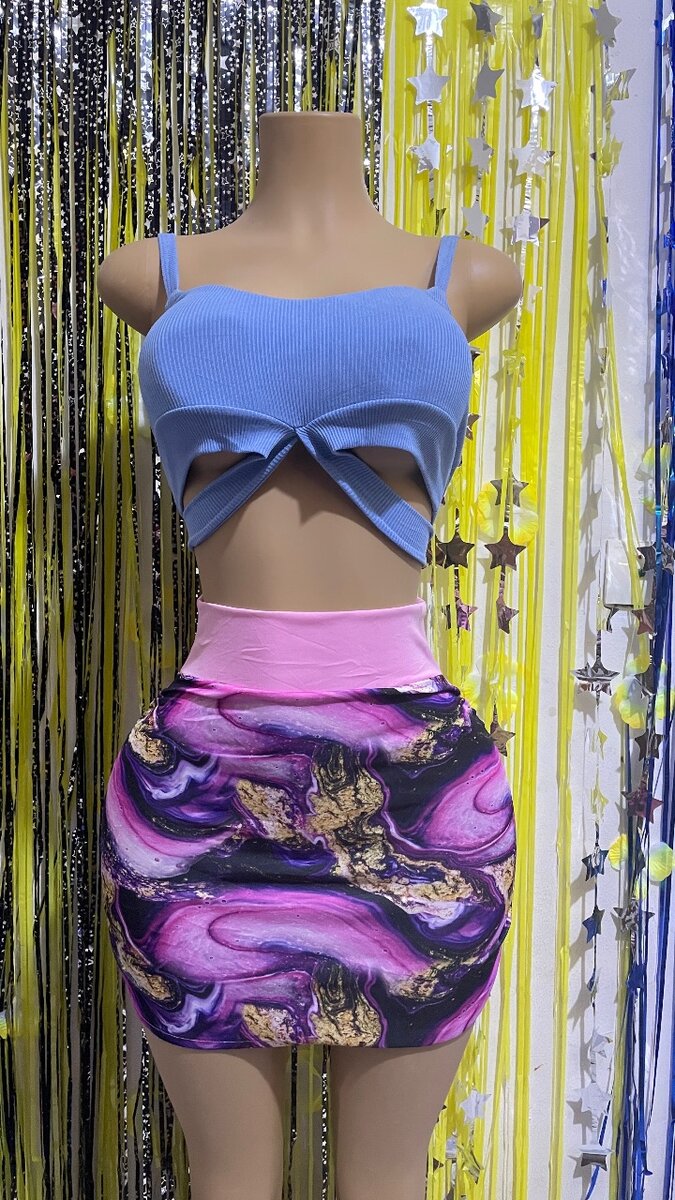 Ensemble élégant et moderne