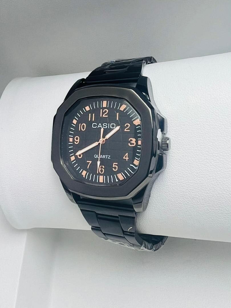 Montre de luxe (Casio)