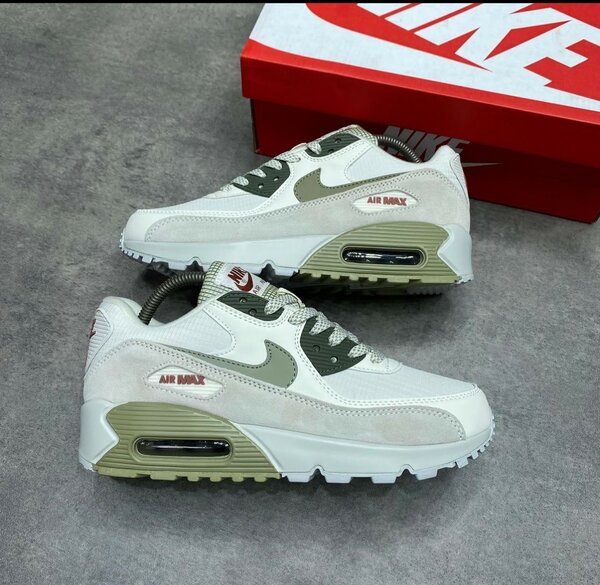 NIKE AIRMAX