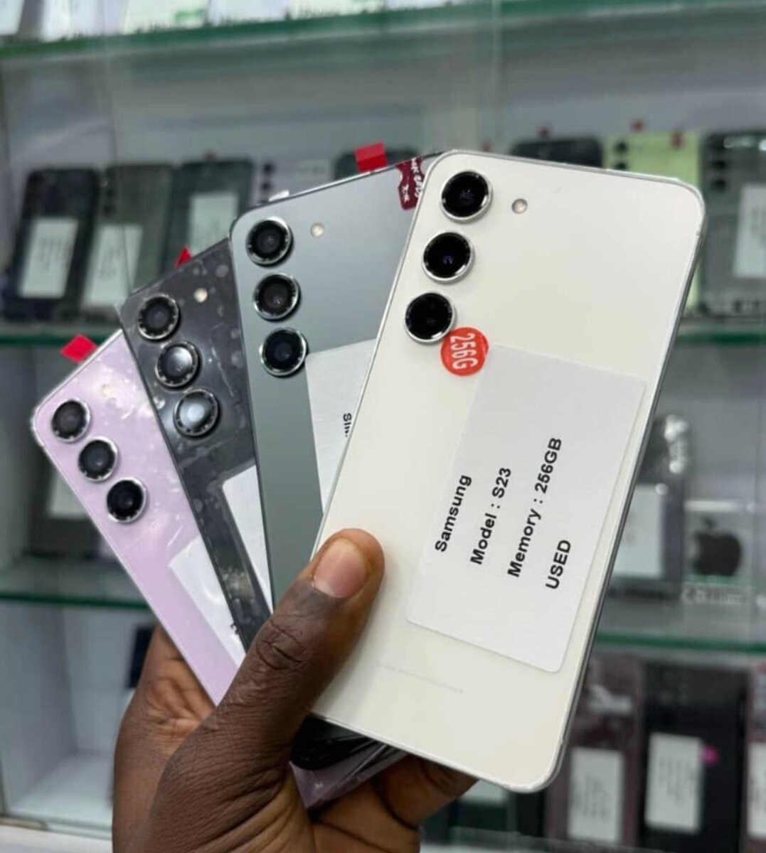 Samsung Galaxy S23, S36