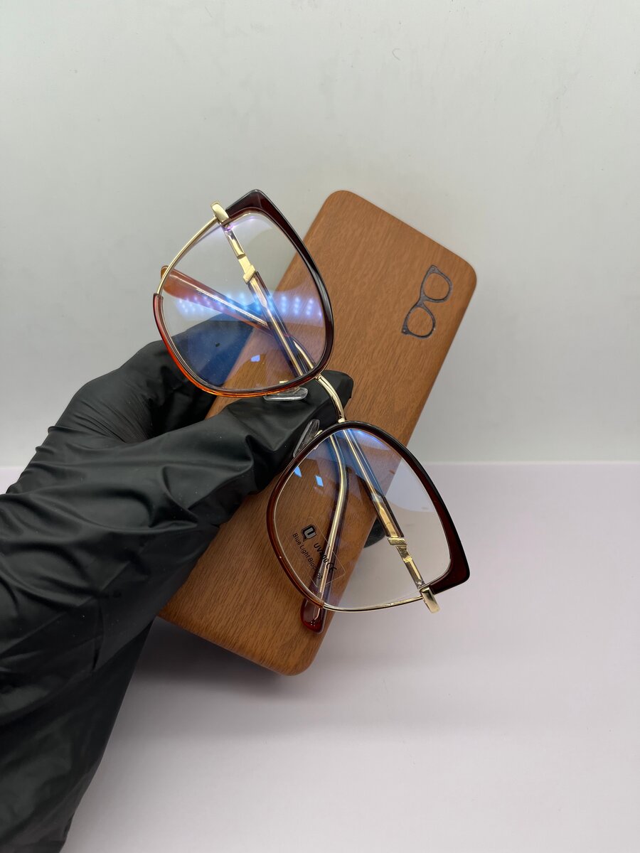 Lunettes anti-lumière bleue élégantes