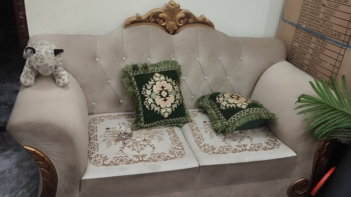 3/2/1welvatsofa set with master foam used in sofa