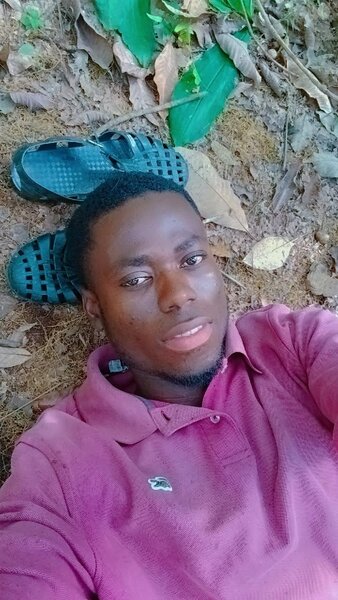 Baume à lèvres rose hydratant