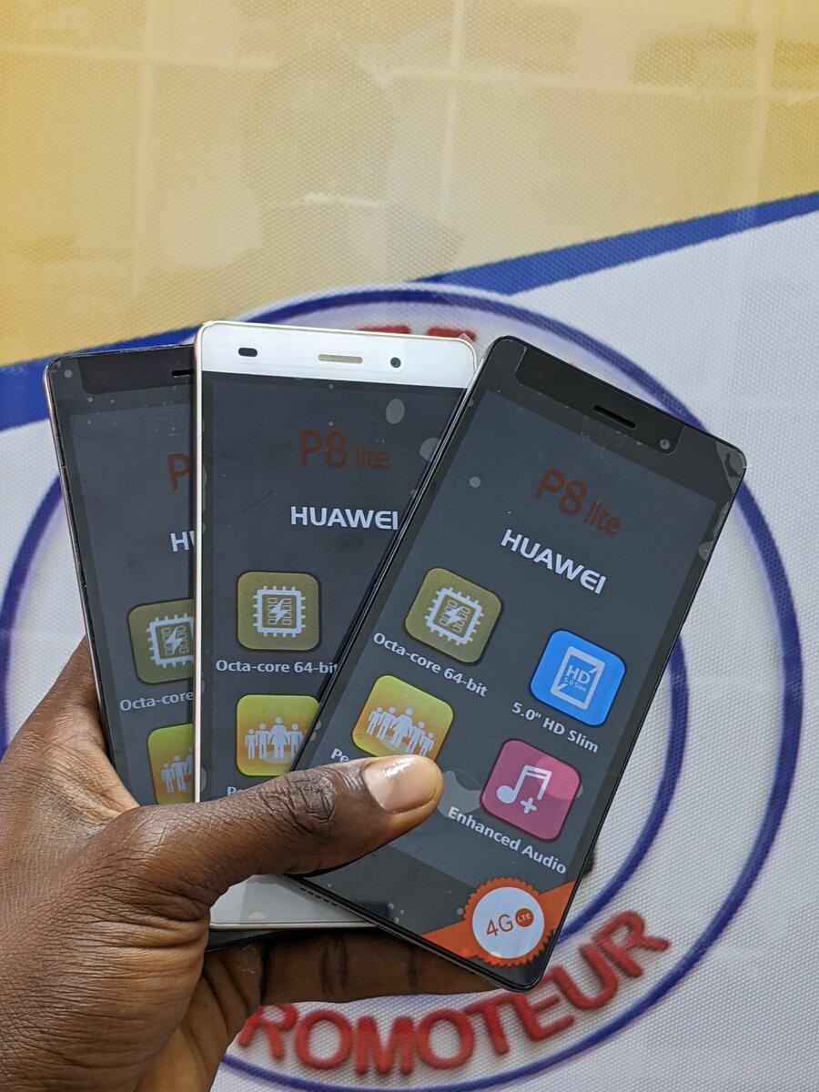 Huawei P8 lite