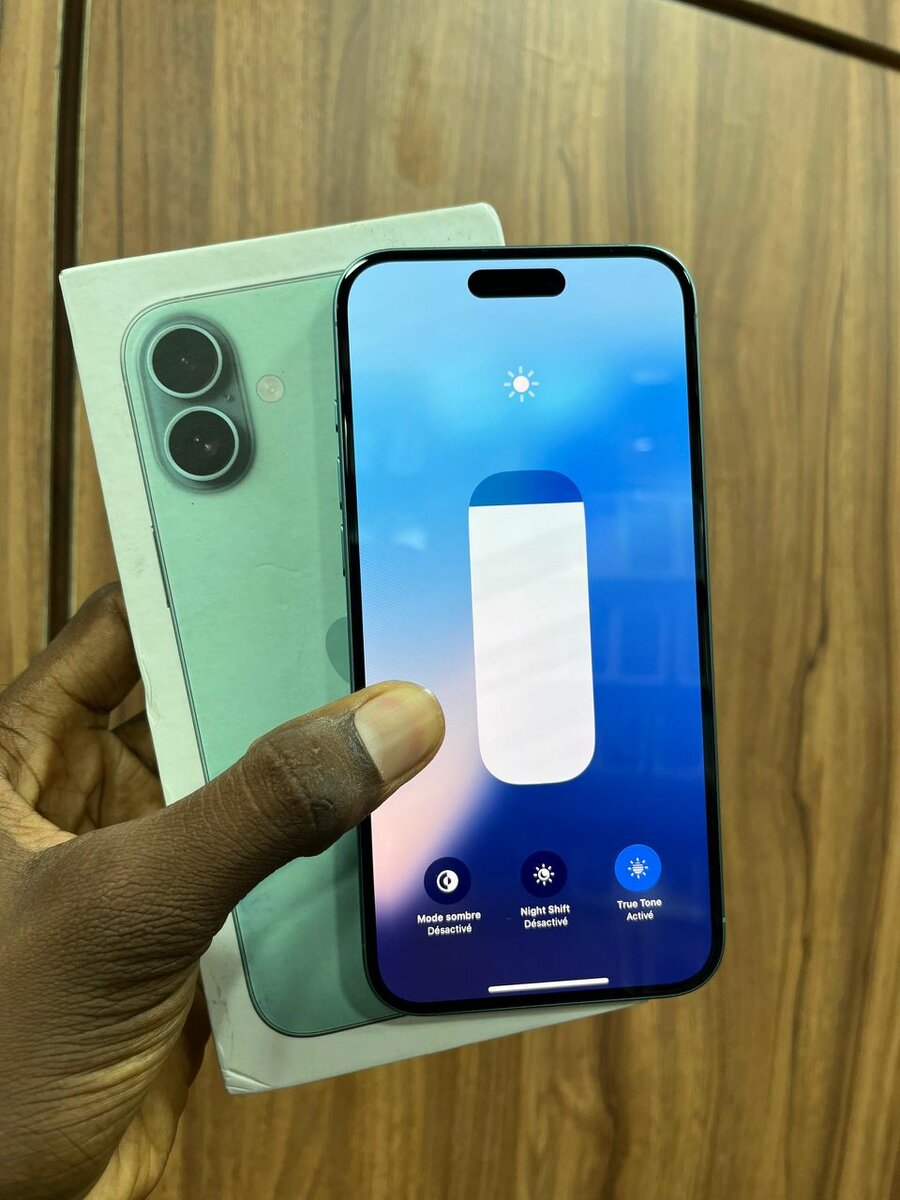 iPhone 16plus 256g avec carton