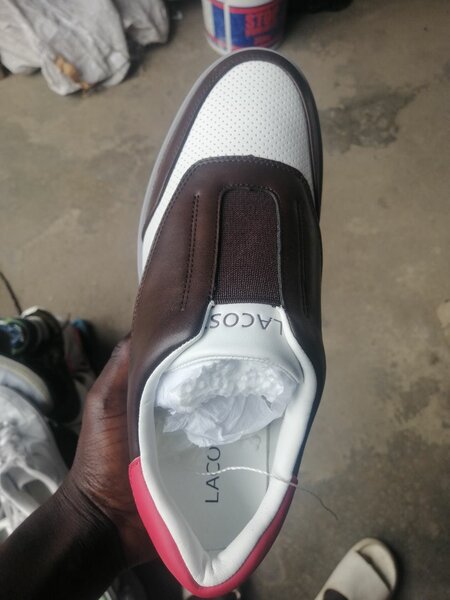 Sneakers style slip-on en cuir