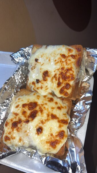 Toast croustillant au fromage