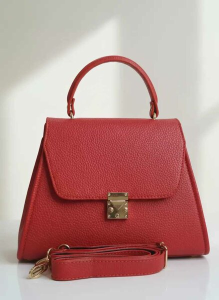 Sac à main cuir élégant