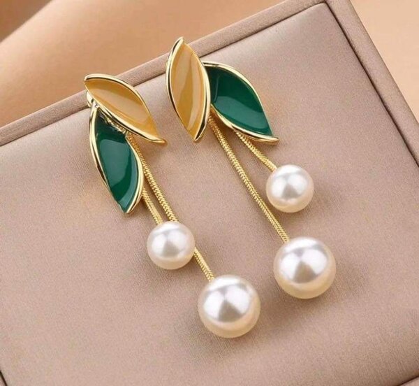 Collier et boucles doreilles