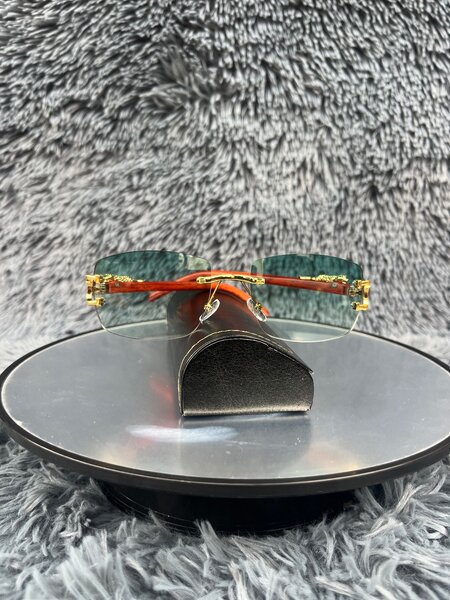 Lunettes de soleil élégantes