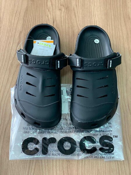 Crocs