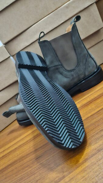 Bottine chelsea en cuir nubuck