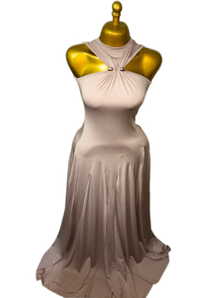 Robe élégante sans manches