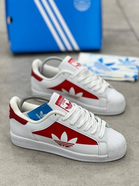 Adidas original disponible